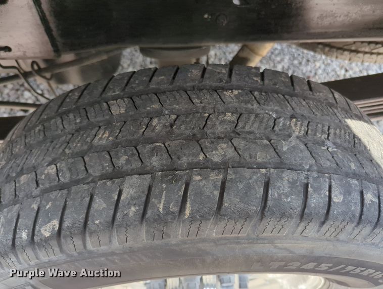 image for item MX9384 2005 Chevrolet Silverado 2500HD  Ext. Cab pickup truck