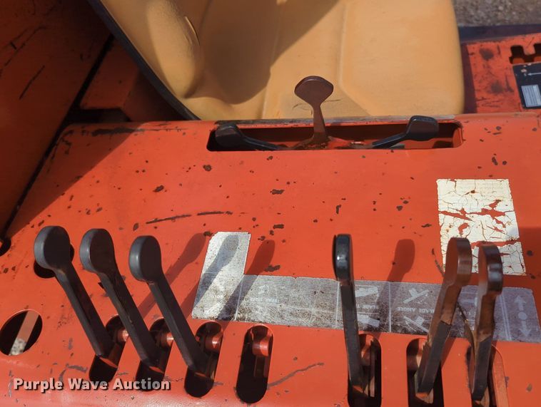 image for item MX9400 1989 Ditch Witch 4010  trencher