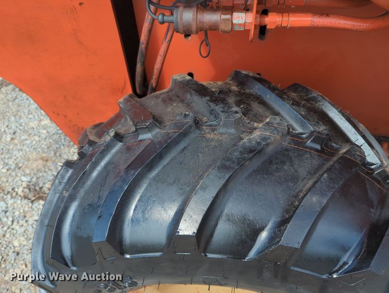 image for item MX9400 1989 Ditch Witch 4010  trencher