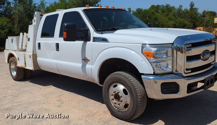 image for item MY9489 2014 Ford F350 Super Duty  Crew Cab pickup truck