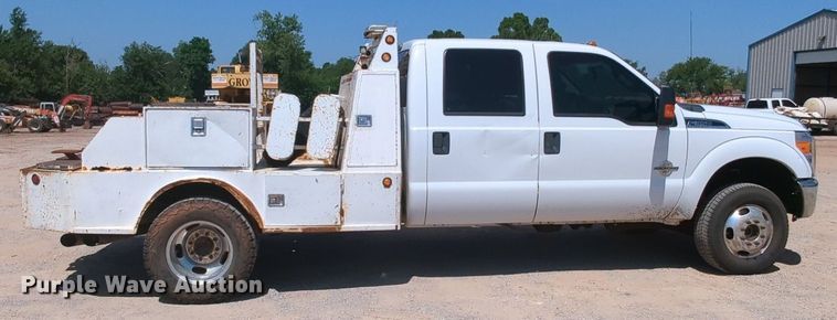 image for item MY9489 2014 Ford F350 Super Duty  Crew Cab pickup truck