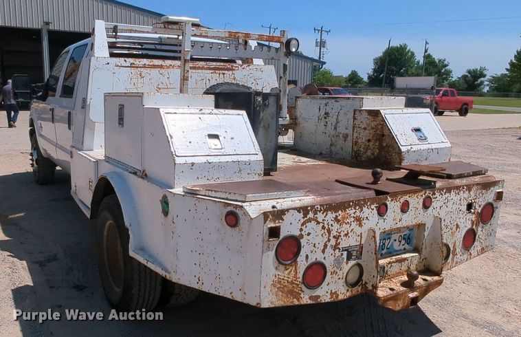 image for item MY9489 2014 Ford F350 Super Duty  Crew Cab pickup truck