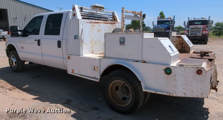 image for item MY9489 2014 Ford F350 Super Duty  Crew Cab pickup truck