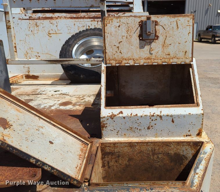 image for item MY9489 2014 Ford F350 Super Duty  Crew Cab pickup truck