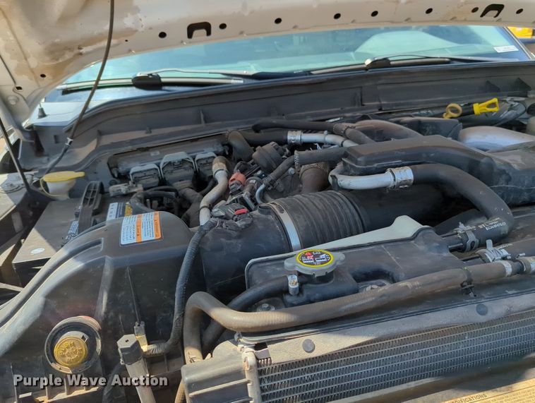 image for item MY9489 2014 Ford F350 Super Duty  Crew Cab pickup truck