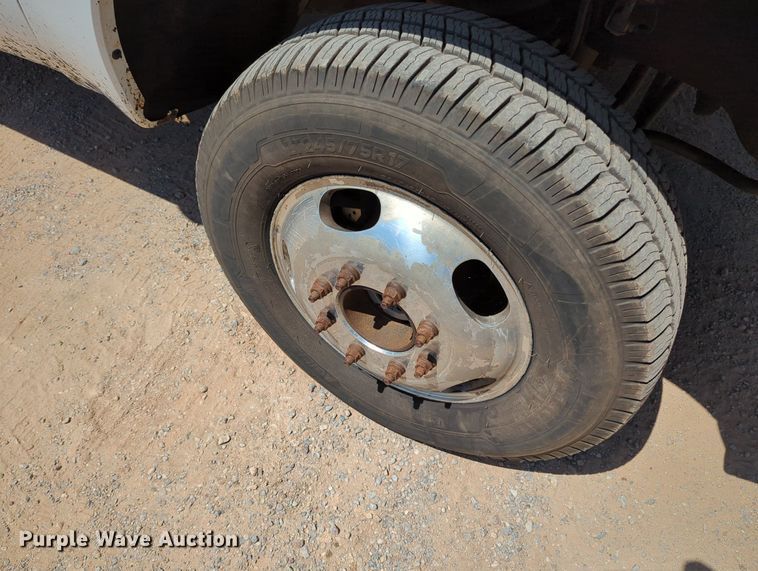 image for item MY9489 2014 Ford F350 Super Duty  Crew Cab pickup truck