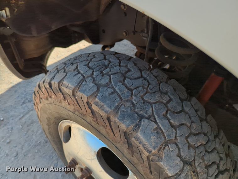 image for item MY9489 2014 Ford F350 Super Duty  Crew Cab pickup truck