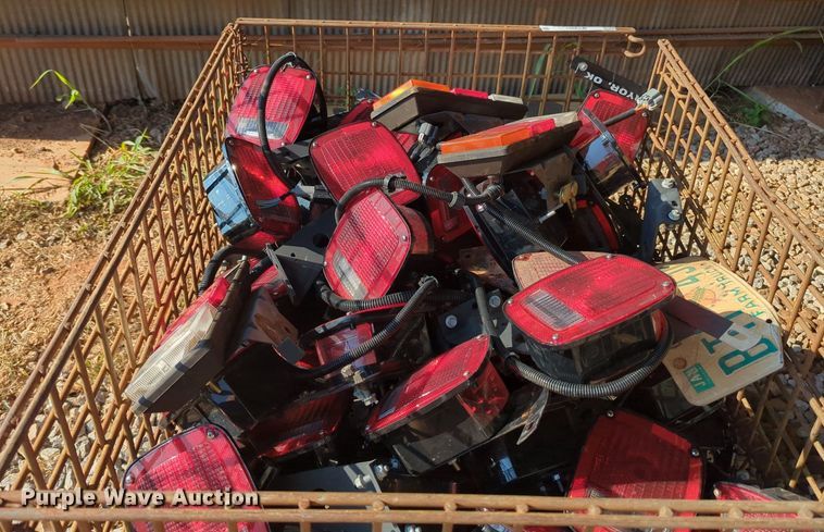 image for item MY9981 Truck parts