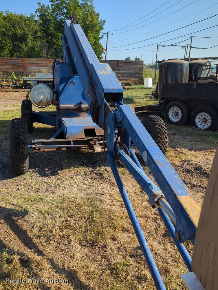 image for item MY9983 JLG  boom lift