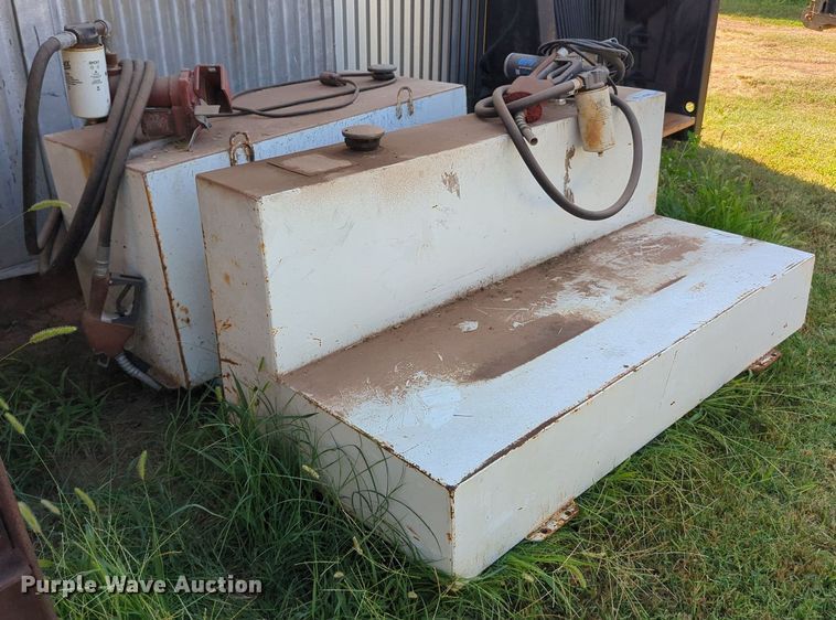 image for item MY9987 (2) fuel tanks