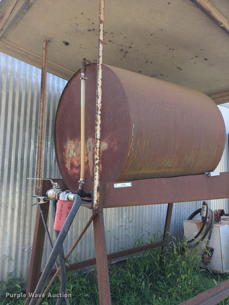 image for item MY9988 Fuel tank