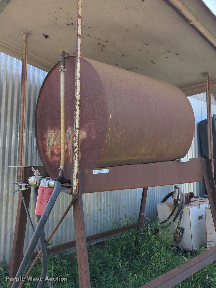 image for item MY9988 Fuel tank