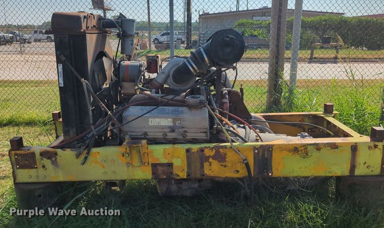 image for item MY9998 Cummins  engine