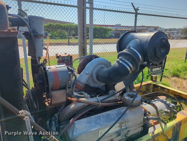 image for item MY9998 Cummins  engine