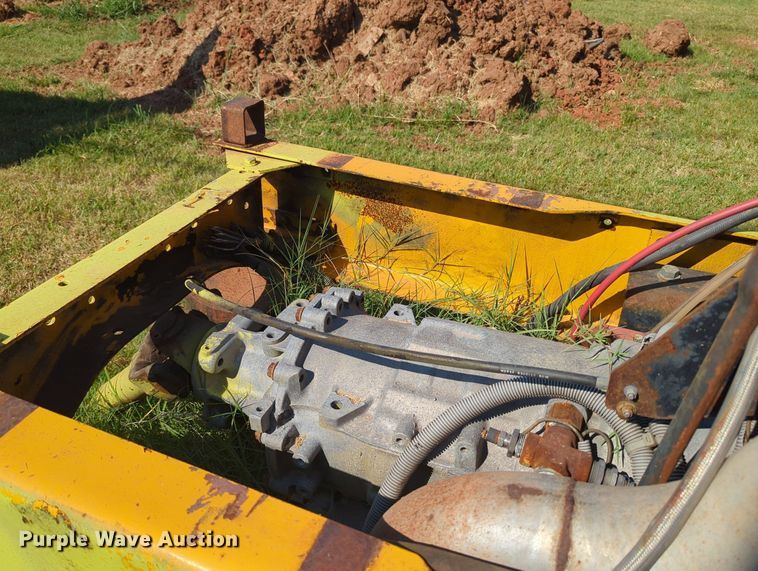 image for item MY9998 Cummins  engine