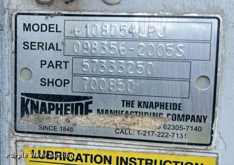 image for item NA9086 2005 Ford F350 Super Duty XL  Crew Cab utility bed pickup truck