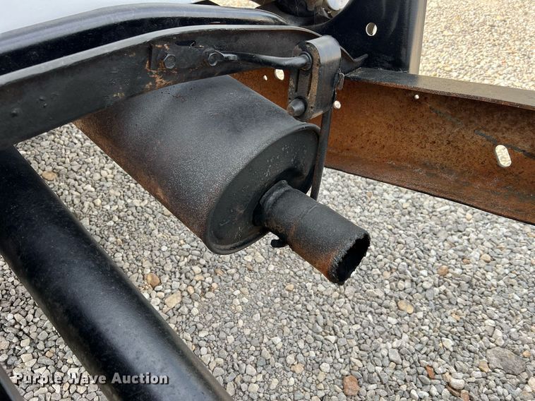 image for item NA9172 1990 Chevrolet Cheyenne 3500  pickup truck cab and chassis