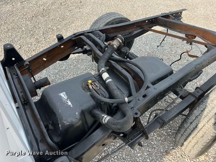 image for item NA9172 1990 Chevrolet Cheyenne 3500  pickup truck cab and chassis