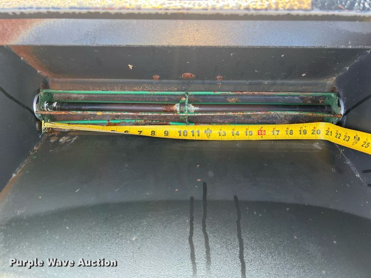 image for item NA9179 (2) Billy Goat OS901SPH overseeders