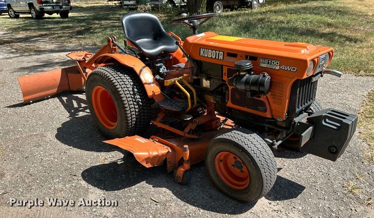 image for item NF9158 Kubota B6100 HST-D  MFWD tractor