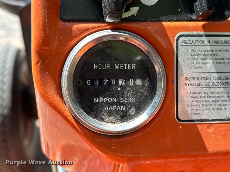 image for item NF9158 Kubota B6100 HST-D  MFWD tractor