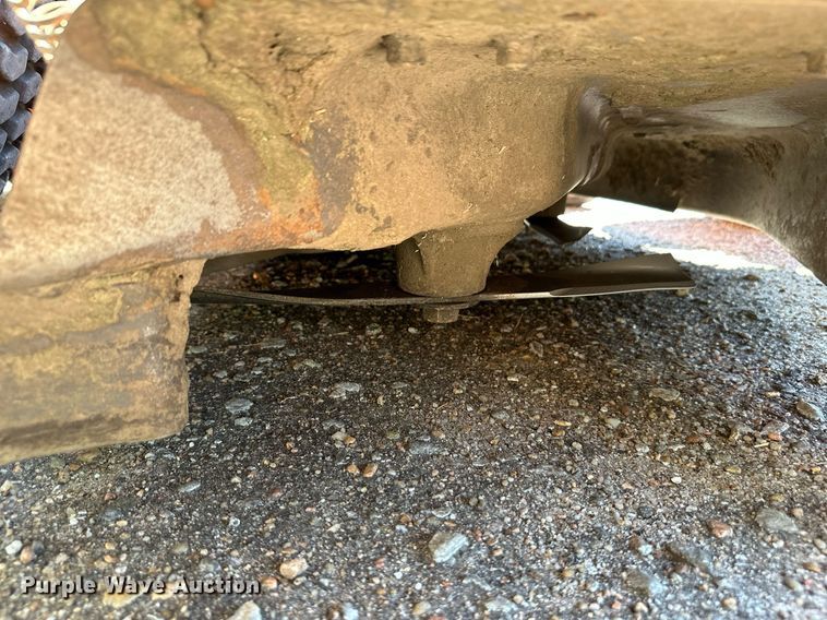 image for item NF9158 Kubota B6100 HST-D  MFWD tractor