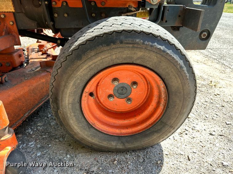 image for item NF9158 Kubota B6100 HST-D  MFWD tractor