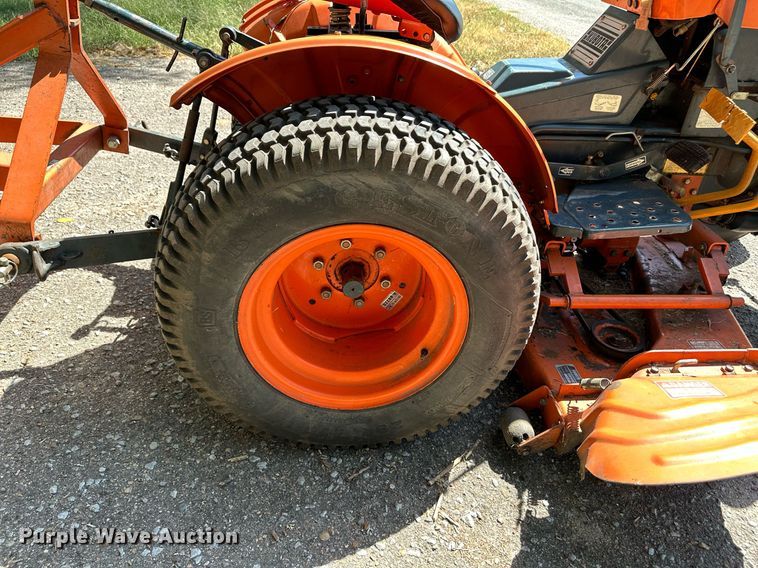 image for item NF9158 Kubota B6100 HST-D  MFWD tractor