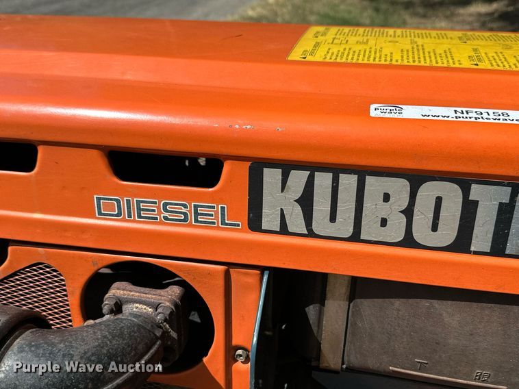 image for item NF9158 Kubota B6100 HST-D  MFWD tractor