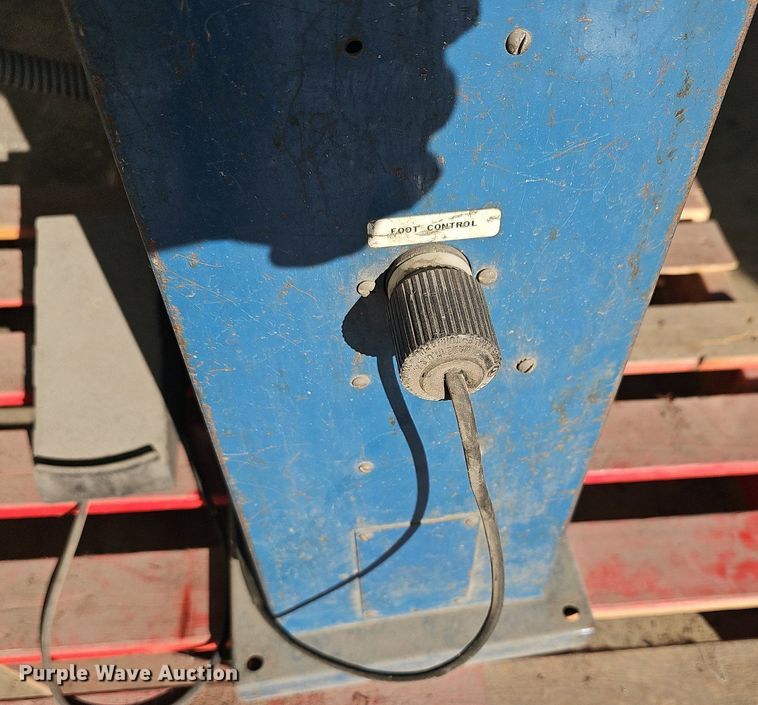 image for item NJ9763 Tools