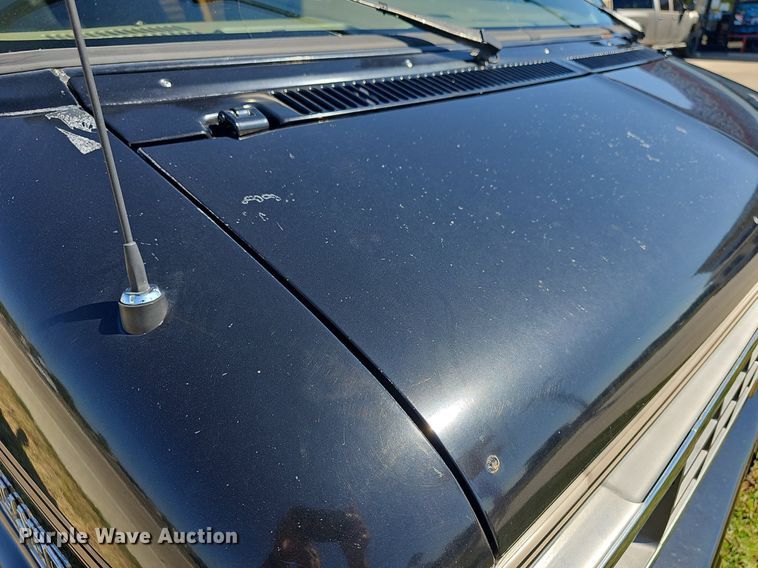 image for item NJ9767 1993 Chevrolet G20  van