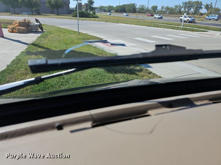 image for item NJ9767 1993 Chevrolet G20  van