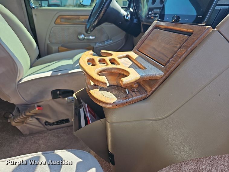 image for item NJ9767 1993 Chevrolet G20  van