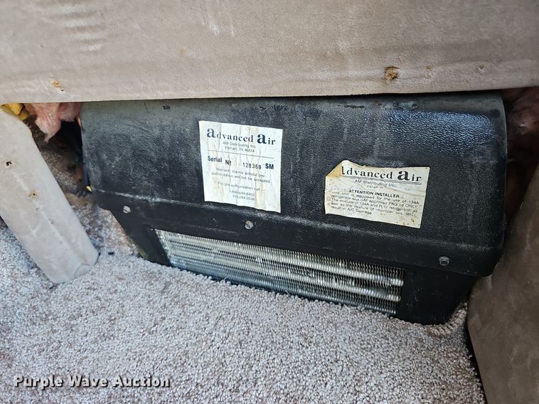 image for item NJ9767 1993 Chevrolet G20  van