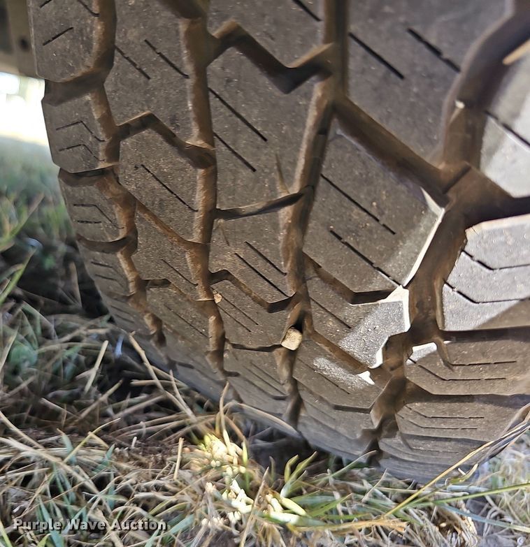 image for item NJ9767 1993 Chevrolet G20  van