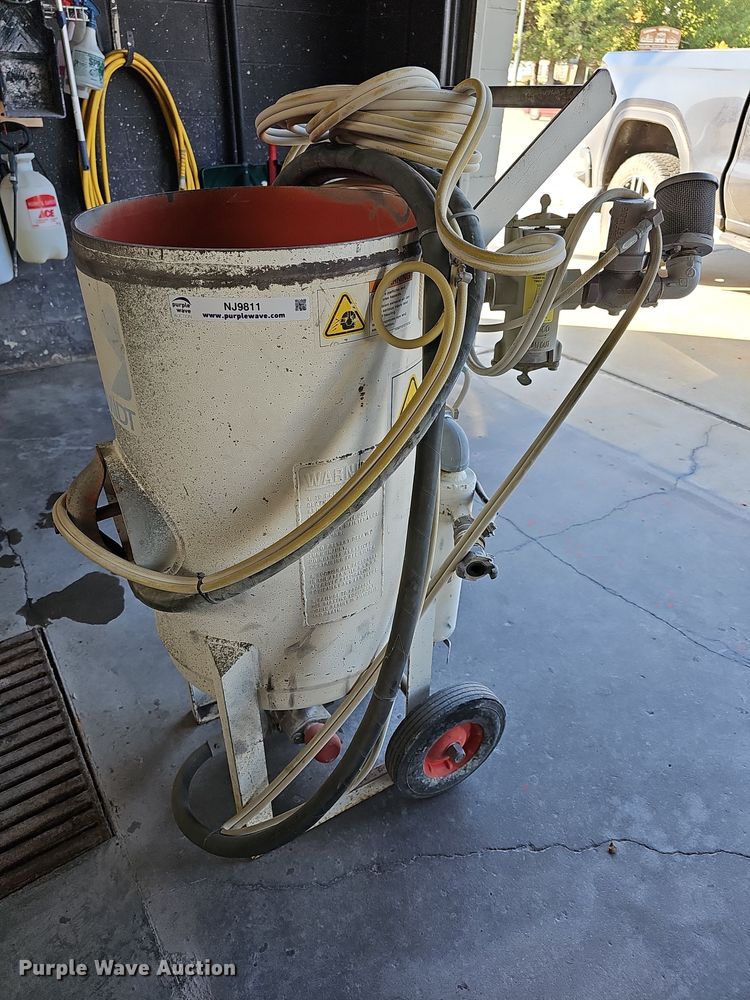 image for item NJ9811 2005 Schmidt Axxiom 3.5CF  sandblaster