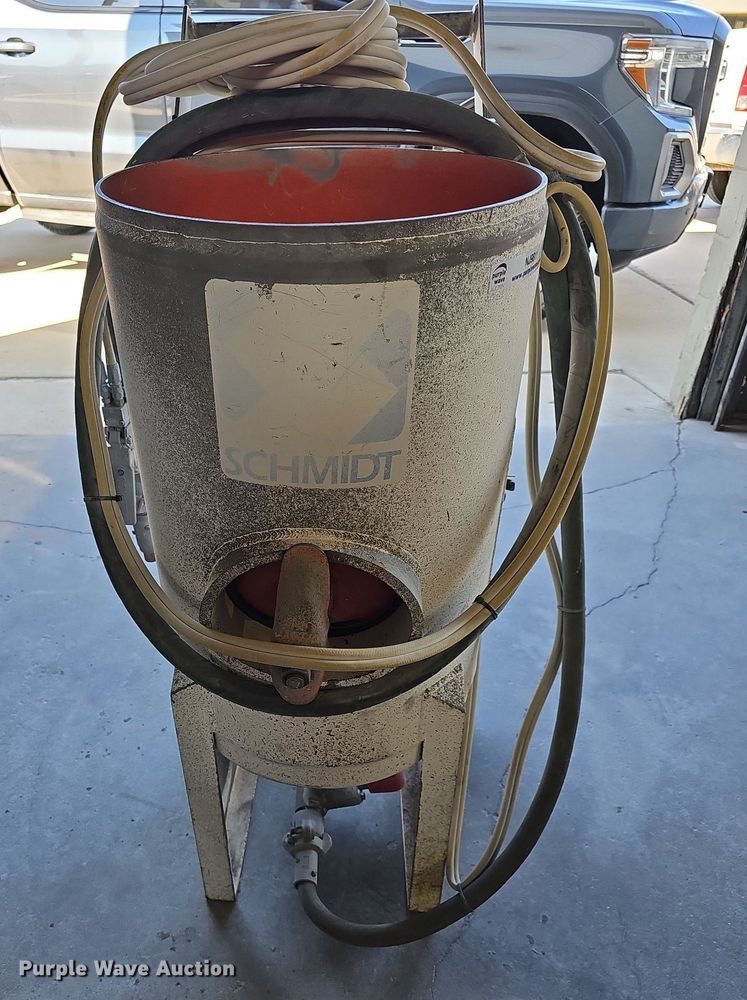 image for item NJ9811 2005 Schmidt Axxiom 3.5CF  sandblaster