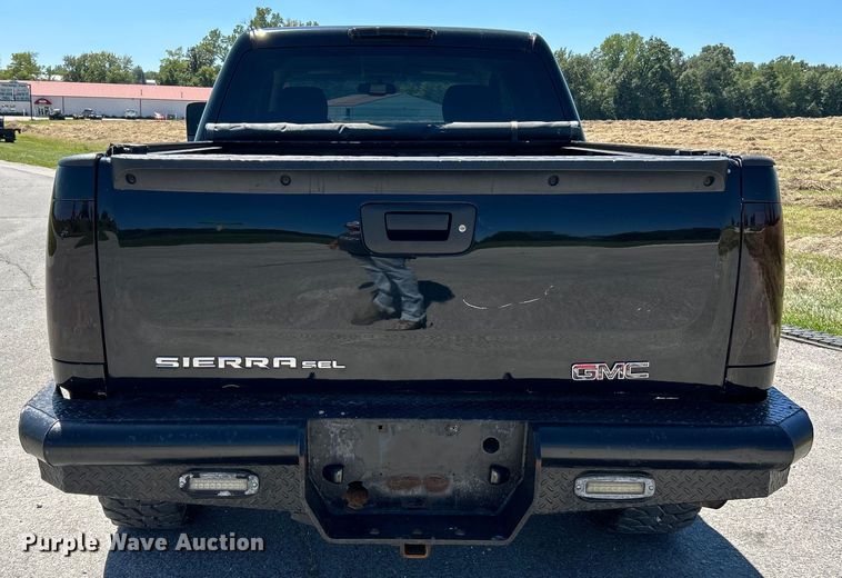 image for item NL9603 2008 GMC Sierra 1500  Crew Cab pickup truck