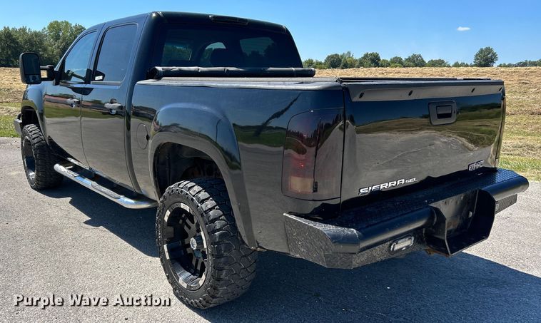 image for item NL9603 2008 GMC Sierra 1500  Crew Cab pickup truck