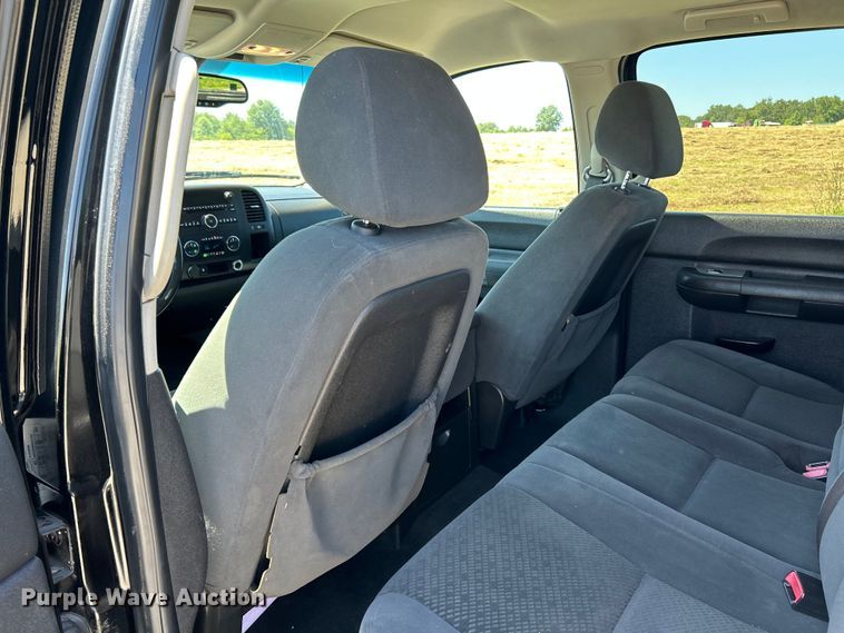 image for item NL9603 2008 GMC Sierra 1500  Crew Cab pickup truck