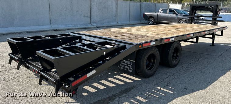 image for item NL9619 2006 Tri-Star  equipment trailer