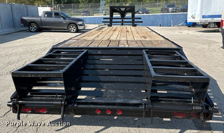 image for item NL9619 2006 Tri-Star  equipment trailer