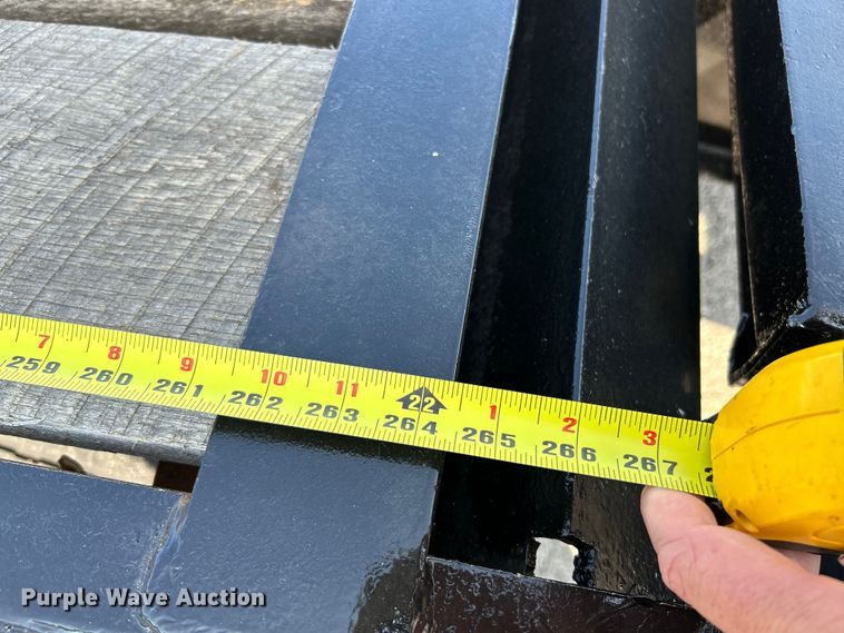 image for item NL9619 2006 Tri-Star  equipment trailer