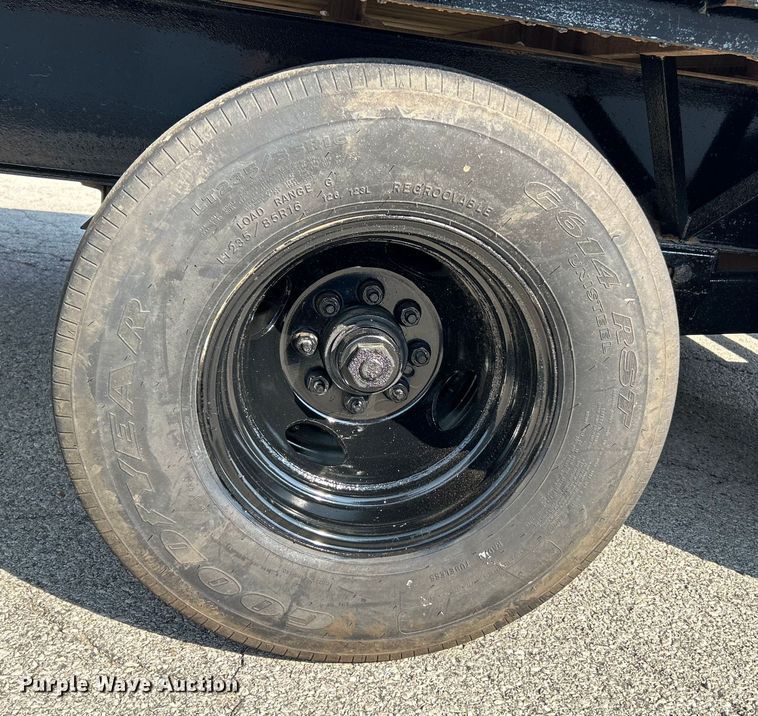 image for item NL9619 2006 Tri-Star  equipment trailer