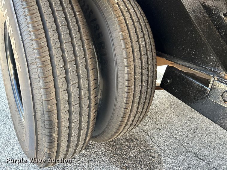 image for item NL9619 2006 Tri-Star  equipment trailer