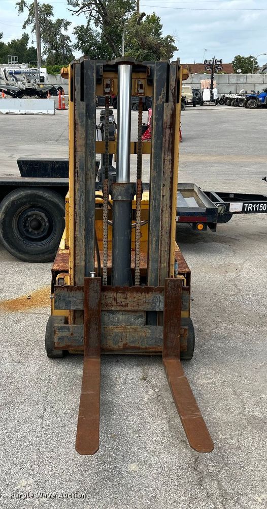 image for item NL9621 Big Joe PDC 30-158  forklift