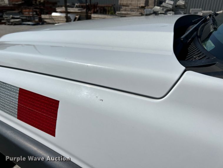 image for item NL9622 2005 Chevrolet Silverado 3500  dump bed pickup truck