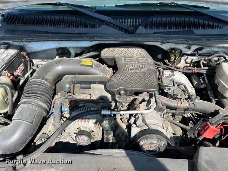 image for item NL9622 2005 Chevrolet Silverado 3500  dump bed pickup truck