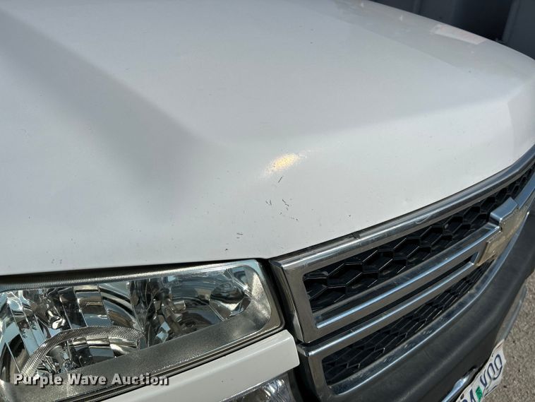 image for item NL9623 2007 Chevrolet Silverado 2500HD  Crew Cab pickup truck