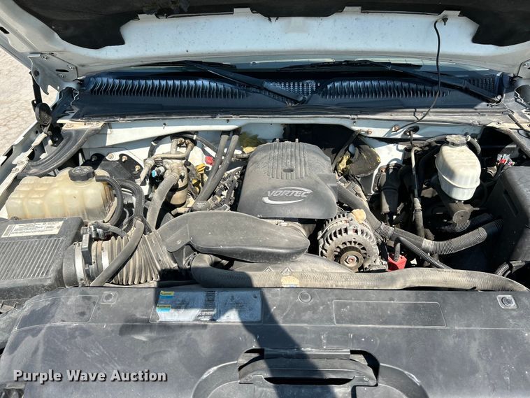 image for item NL9623 2007 Chevrolet Silverado 2500HD  Crew Cab pickup truck